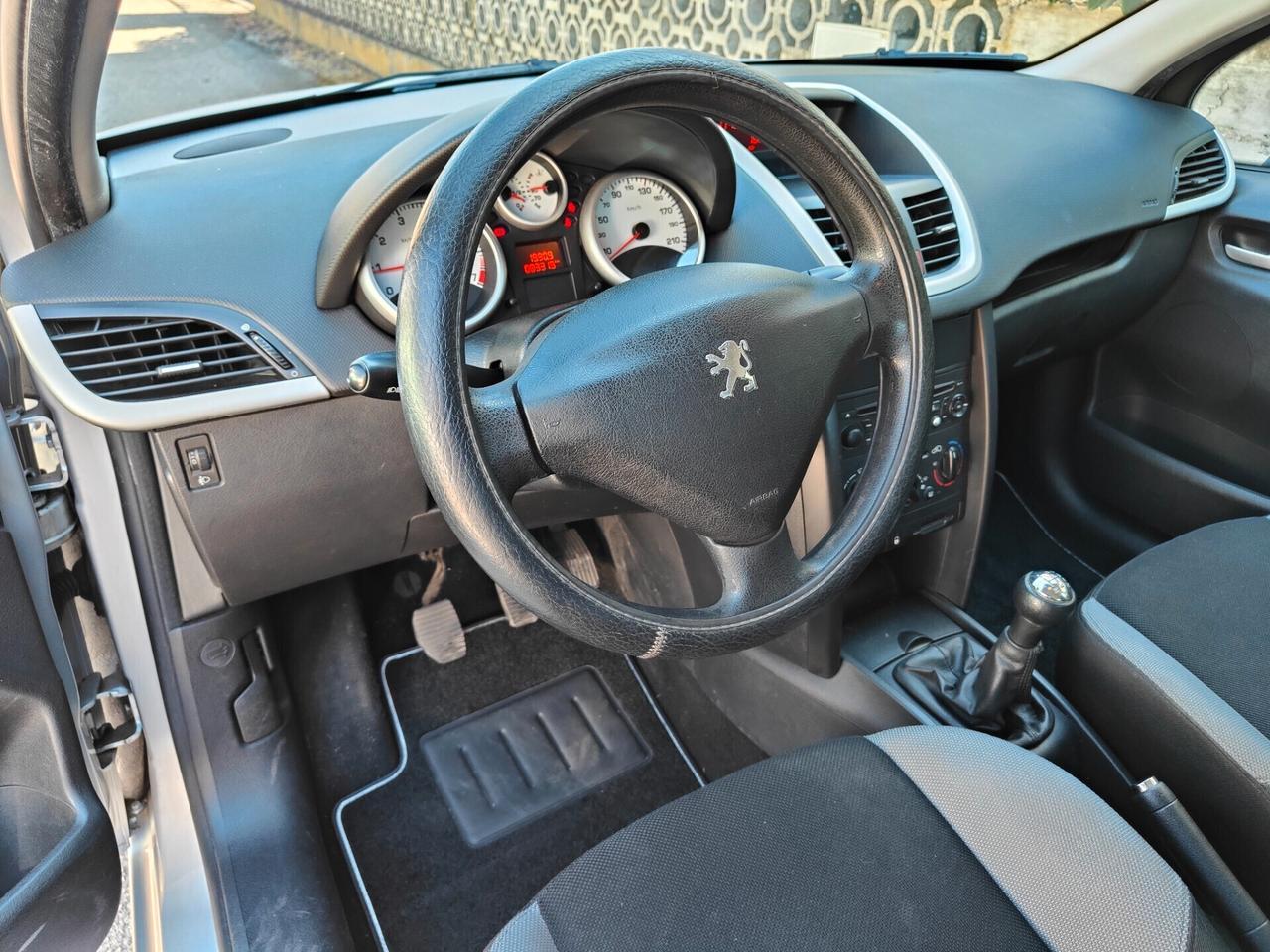 Peugeot 207 1.4 VTi 95CV 5p. X Line