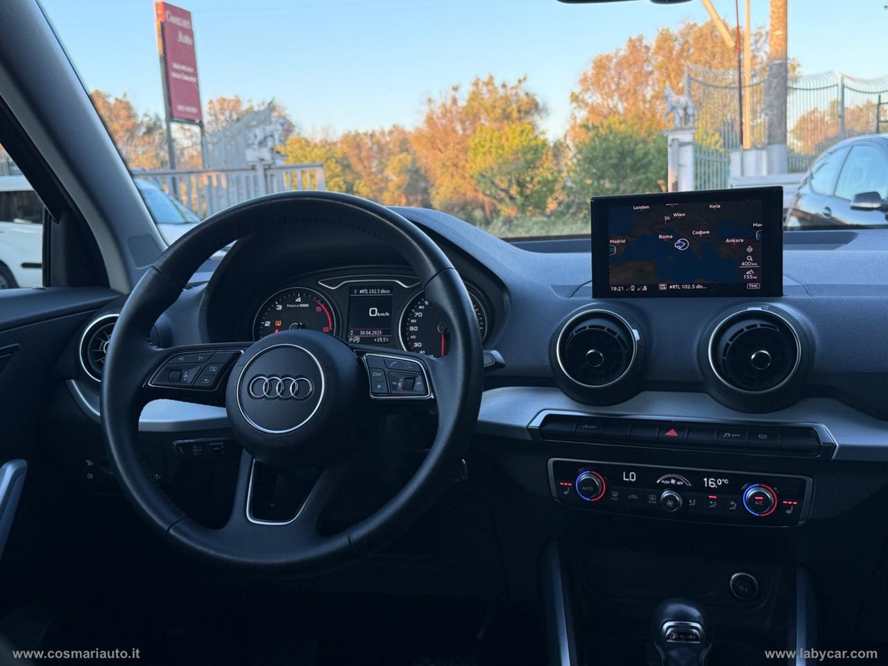 AUDI Q2 30 TDI S tronic Business Design