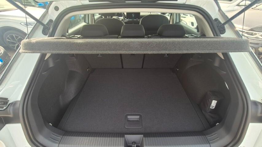 Volkswagen T-Roc 1.5 eTSI ACT DSG Life - KMO 2026