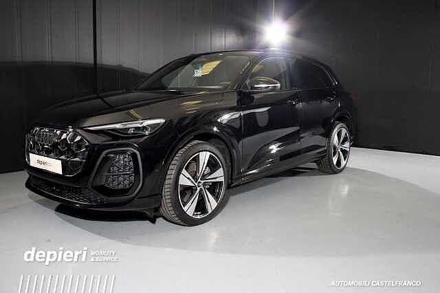 Audi Q5 TDi S tronic quattro Launch edition one mHEV+