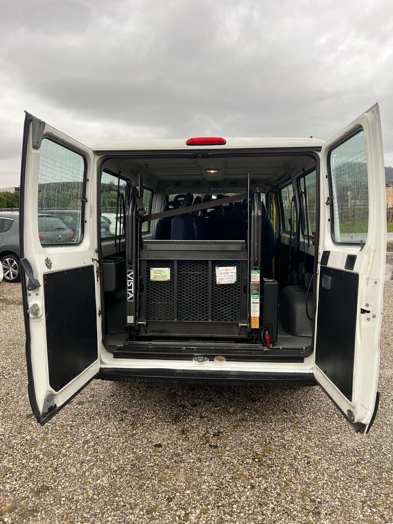 Peugeot Boxer 9 posti DISABILI FINANZIABILE