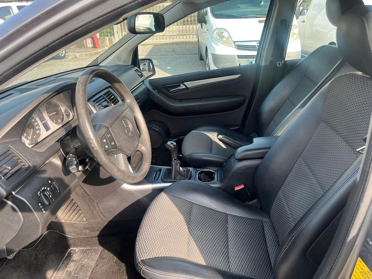 Mercedes-benz B 180 BlueEFFICIENCY Chrome