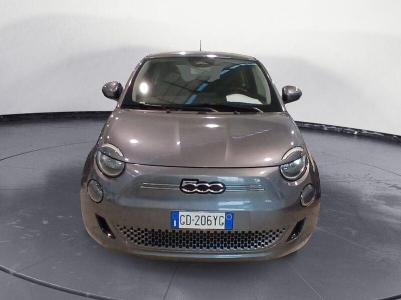 FIAT 500 (2020--->) Icon Berlina