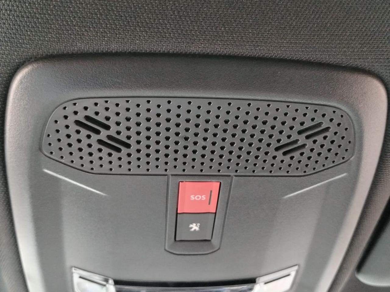 Peugeot 2008 GT 1.5 Blue HDI 110