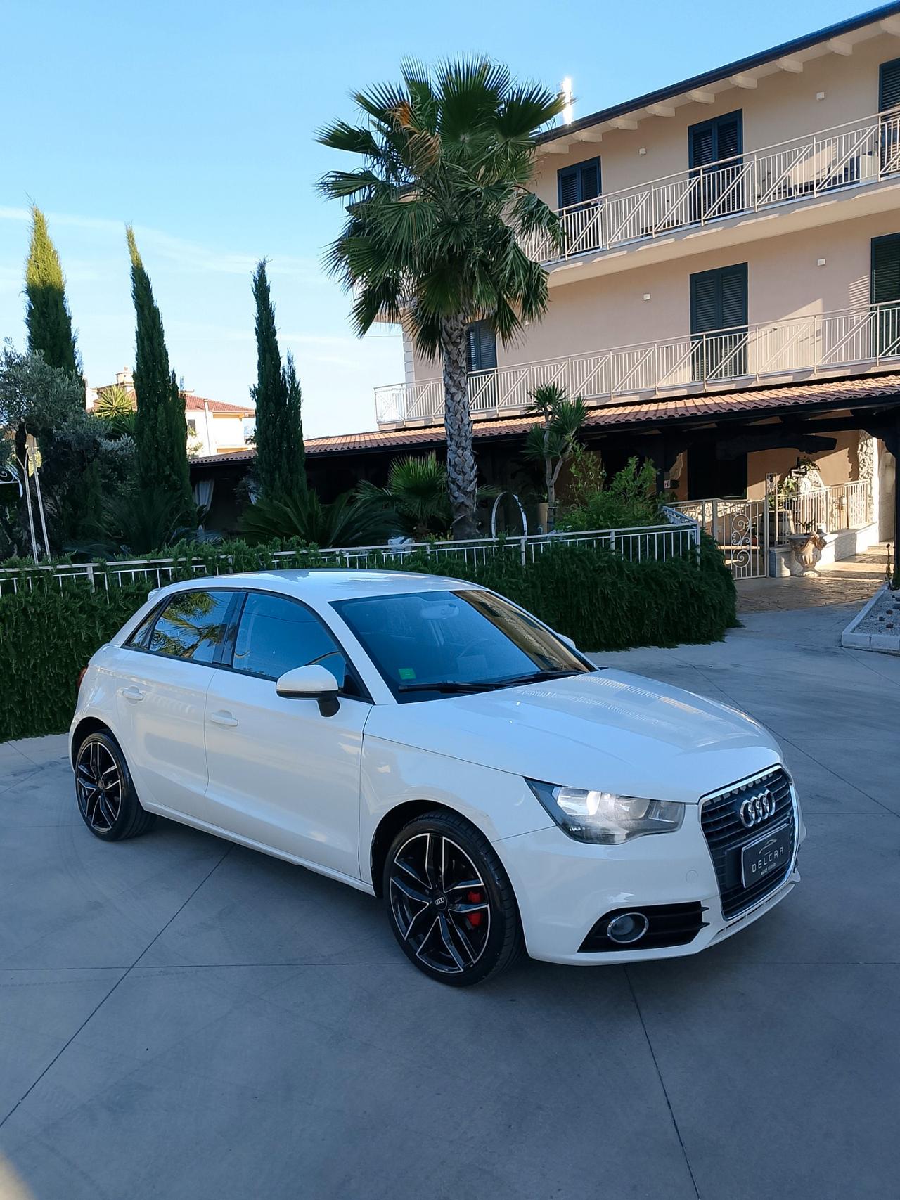 Audi A1 1.6 TDI S line edition