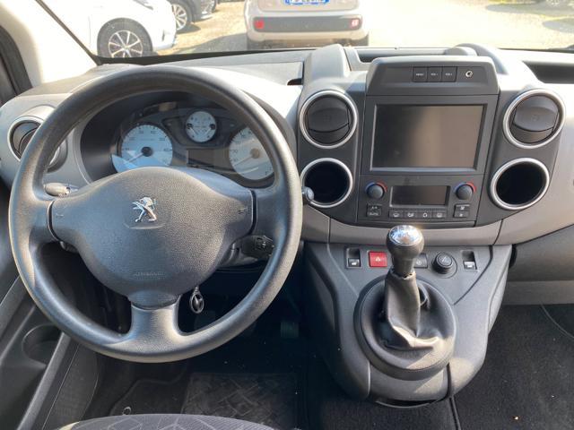 PEUGEOT Partner Tepee BlueHDi 100 Active Autocarro N1 5 posti
