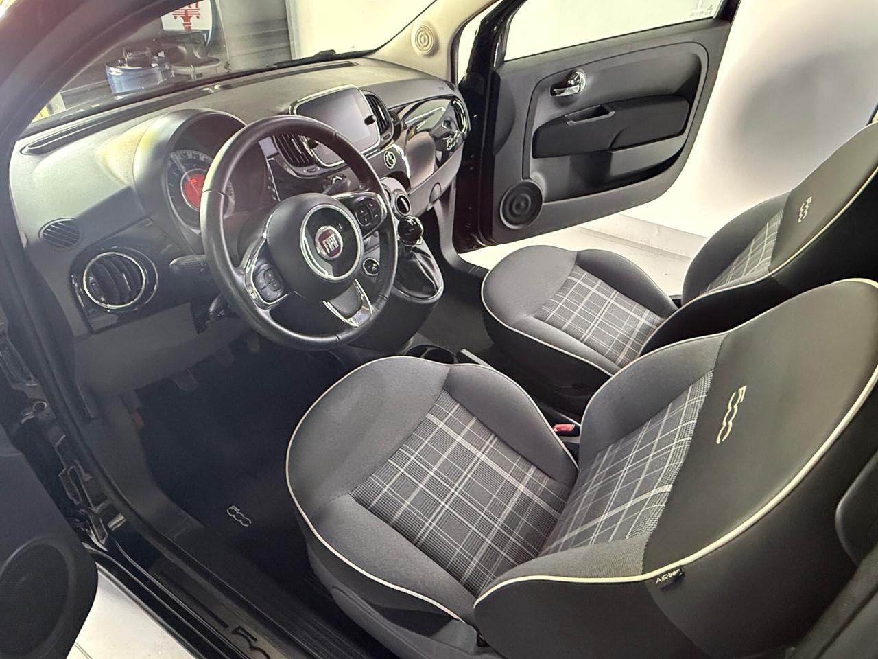 Fiat 500 1.2 Lounge cabrio