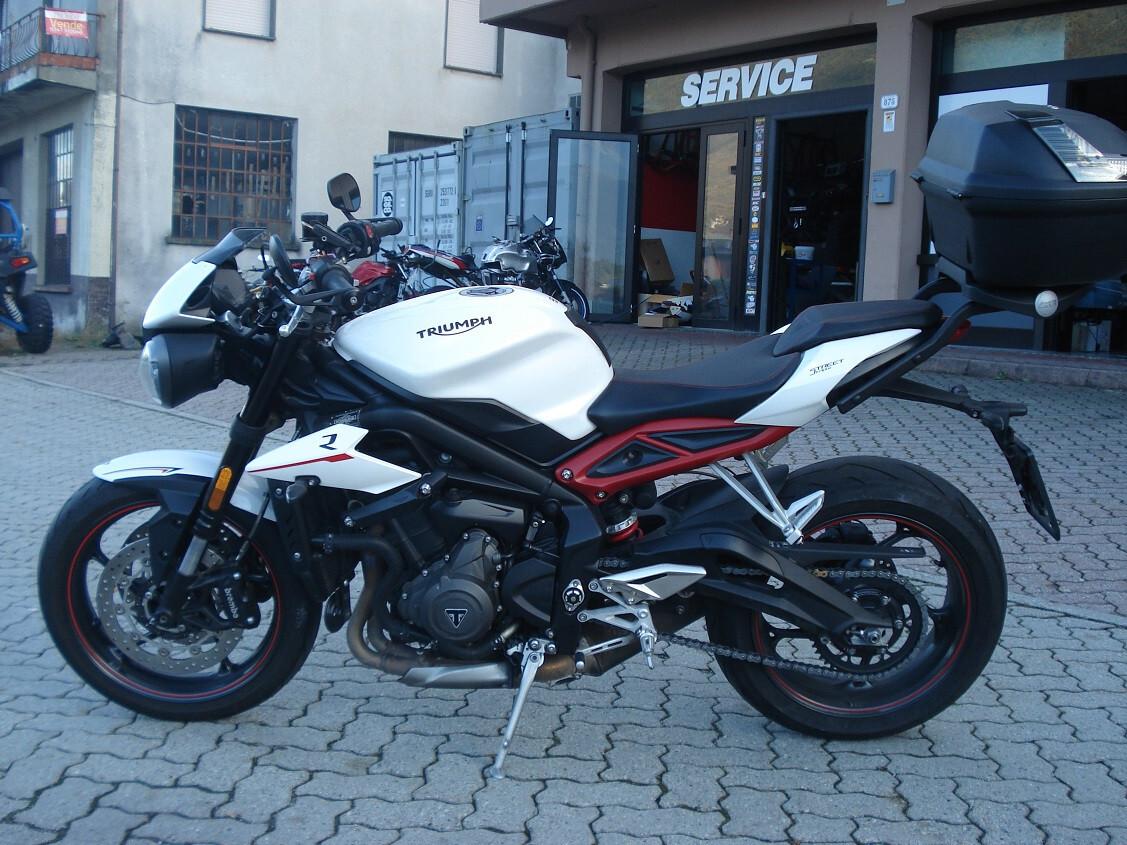 Triumph Street Triple 765 R