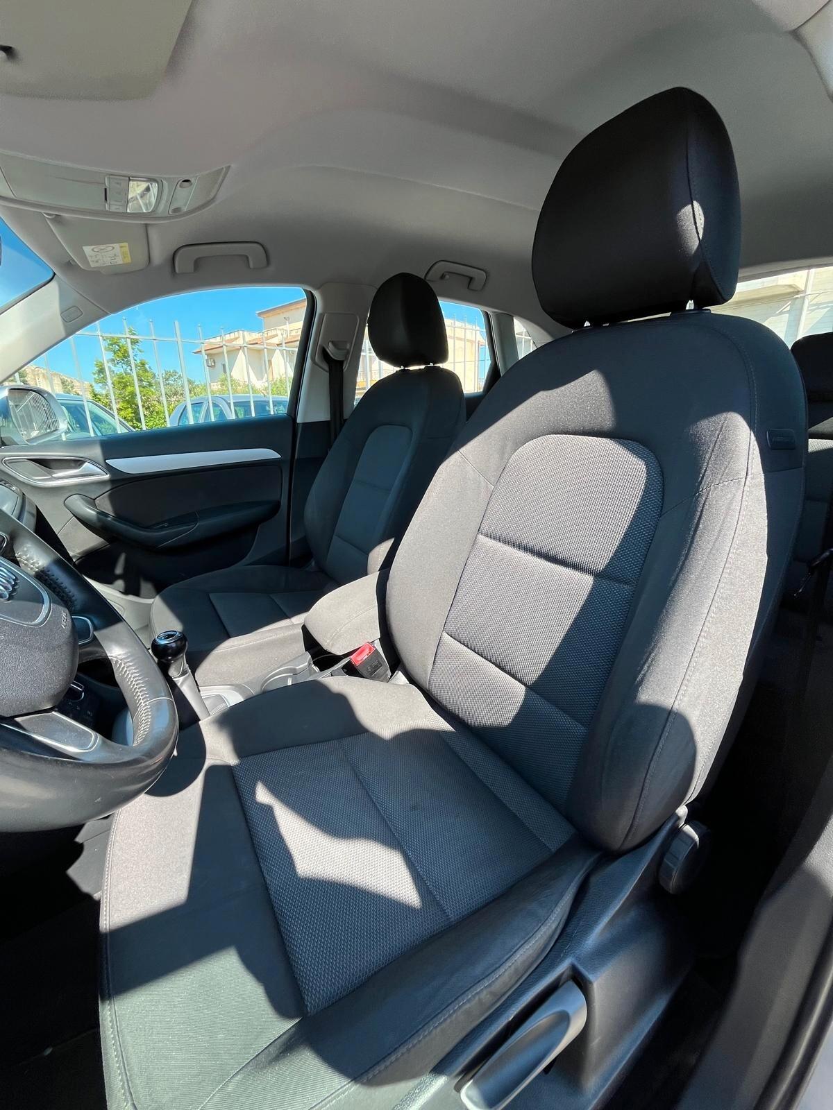 Audi Q3 2.0 TDI 150 CV Business