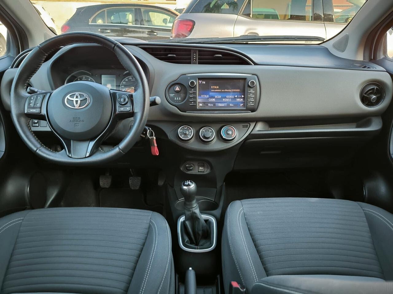 Toyota Yaris 1.0 5 porte Active