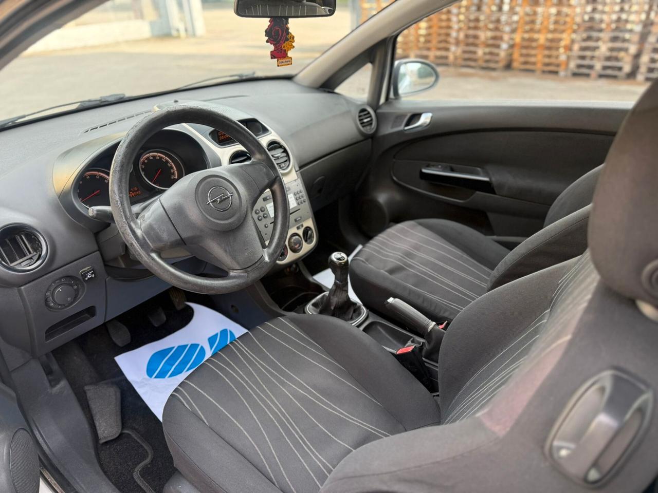 OPEL CORSA 1.2 METANO 2009 12 MESI DI GARANZIA