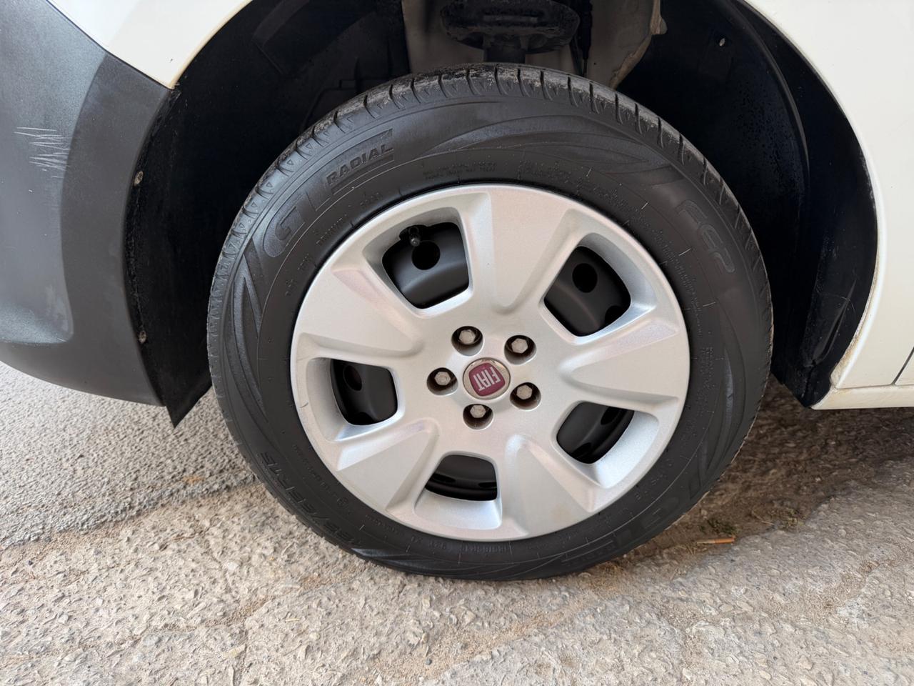 Fiat Doblò Cargo 1.3 MJT 90 Cv turbina bassa