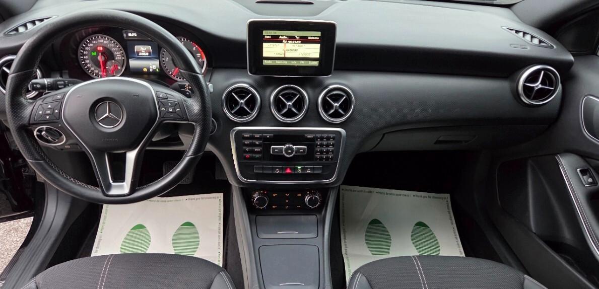 Mercedes-benz A 220 d Automatic 4Matic Sport