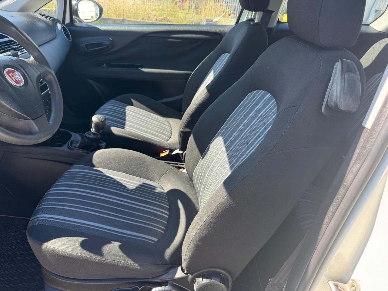 Fiat Punto Evo 1.2 benzina. 12 Mesi di garanzia