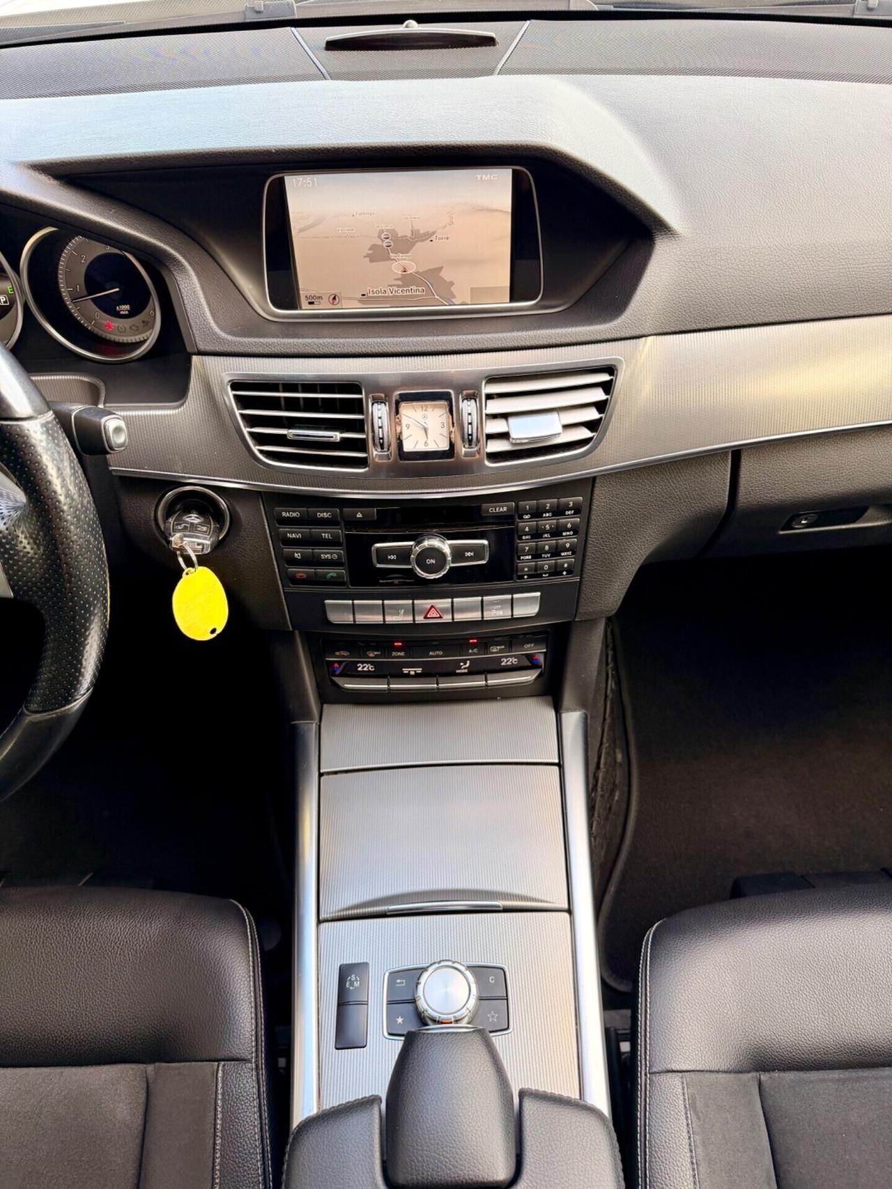 Mercedes E 300 BlueTEC HYBRID Sport 150kw
