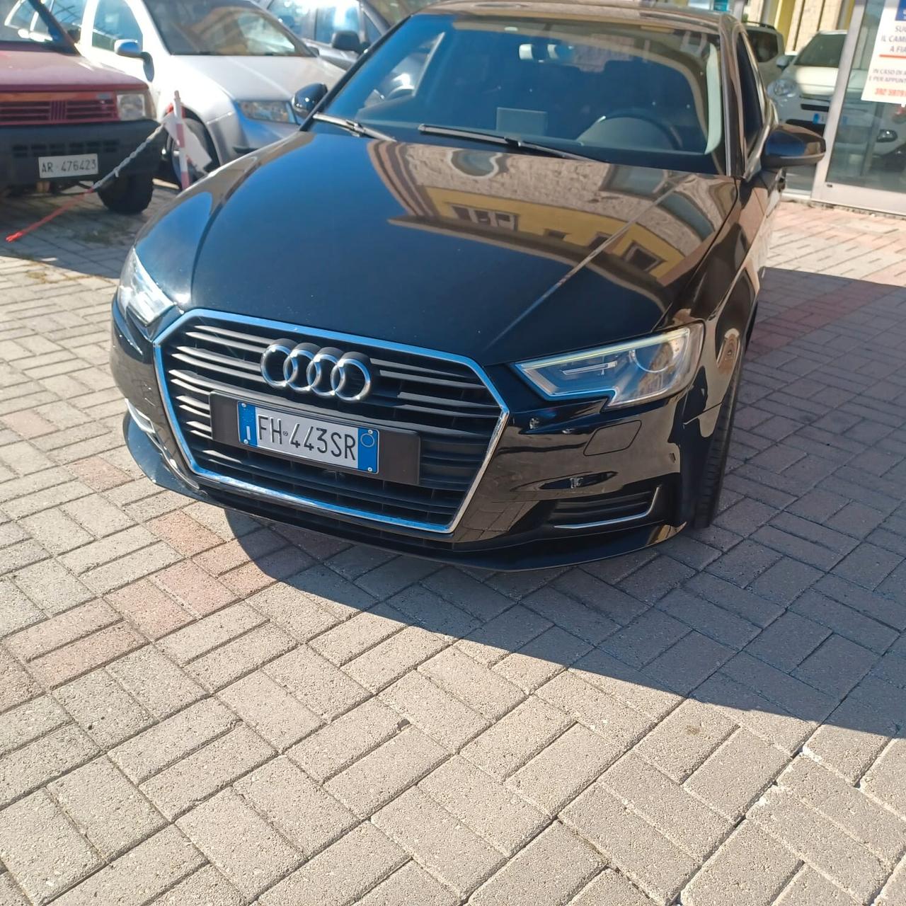 137.288KM AUDI A3 1.6 TDI AUTOMATICA EURO 6