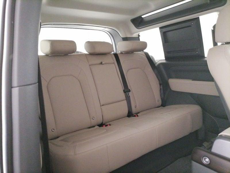 Land Rover Defender 90 3.0d i6 mhev SE awd 200cv auto