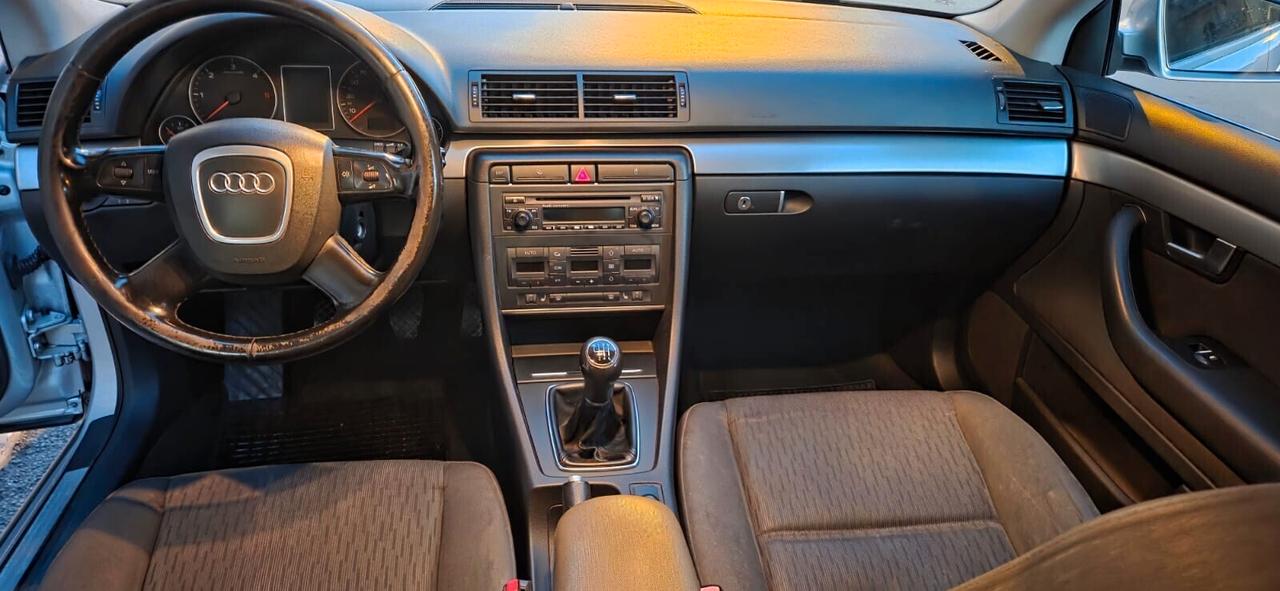 Audi A4 2.0 16V TDI Avant multitr. Top plus