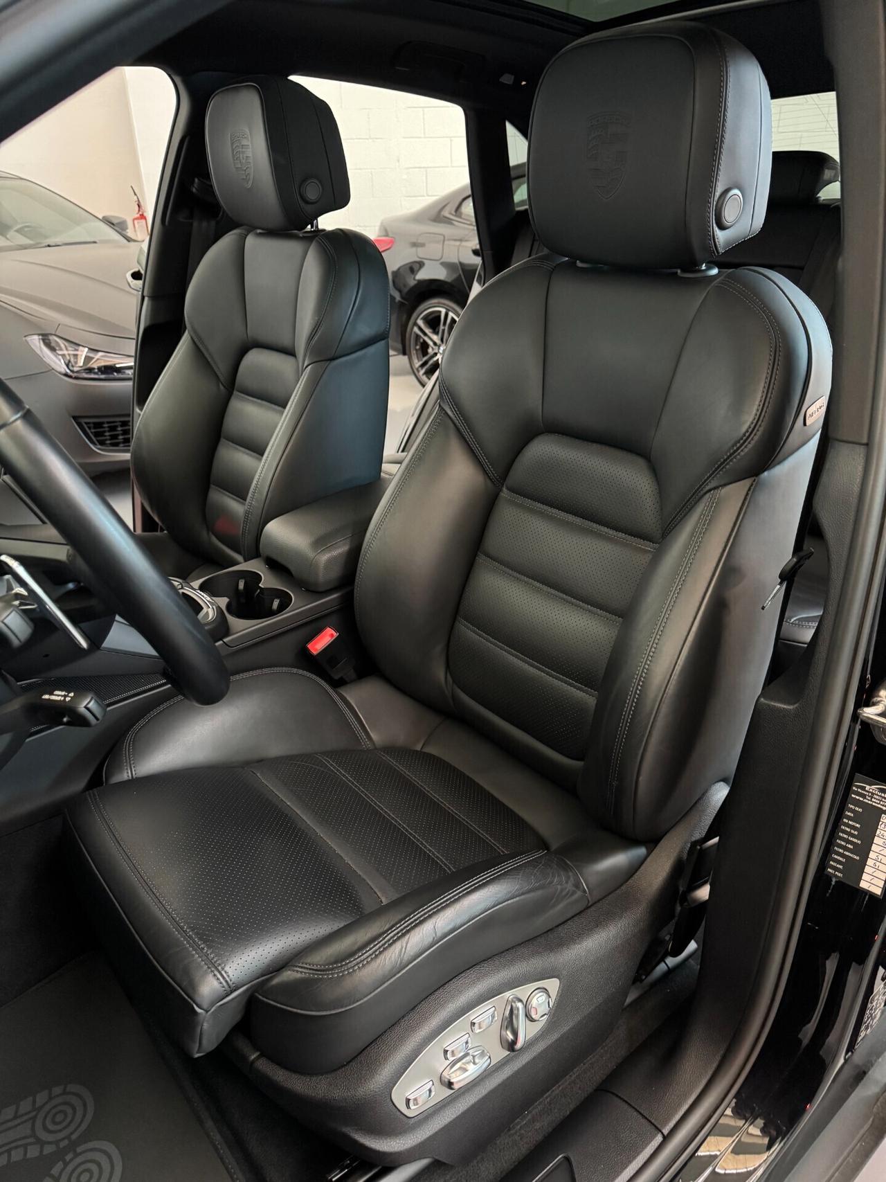 Porsche Macan T 2.0 265cv PASM Impianto BOSE Tetto apribile Navi