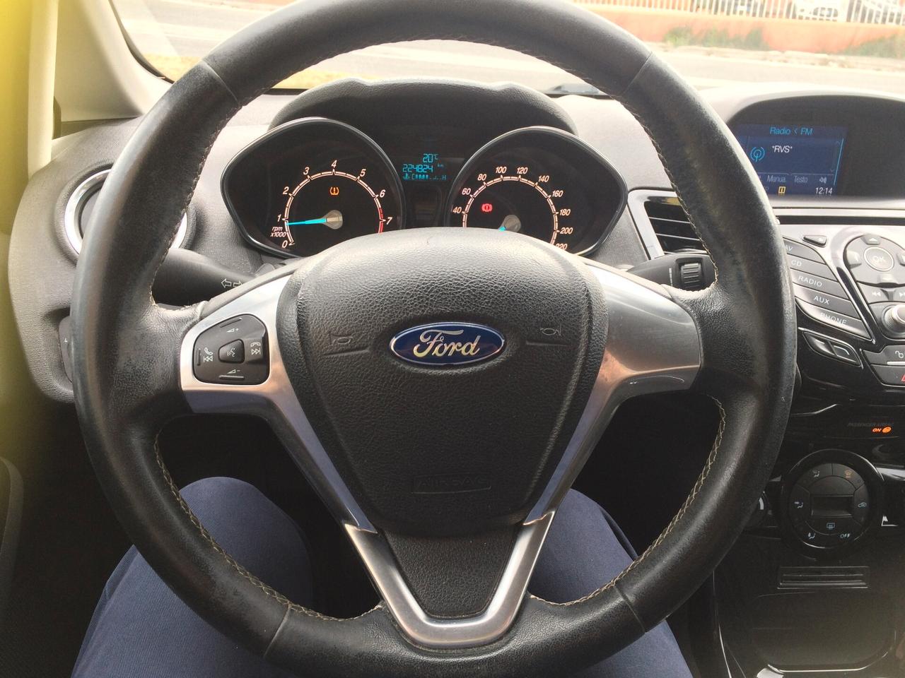2016 Ford Fiesta 1.4 5p. Bz.- GPL Titanium tagliandata piu bombola gpl revisionata da noi !