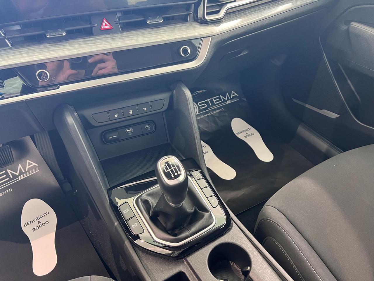 KIA Sportage V 2022 1.6 tgdi mhev 150 Cv Style