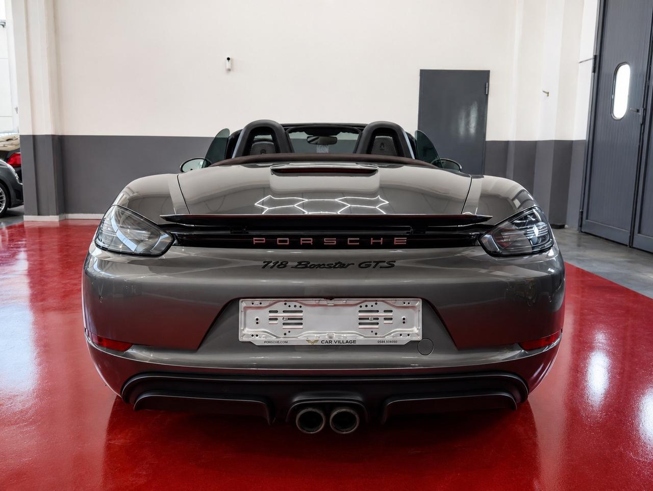 Porsche 718 Spyder Boxster 2.5 GTS esclusive manufactur