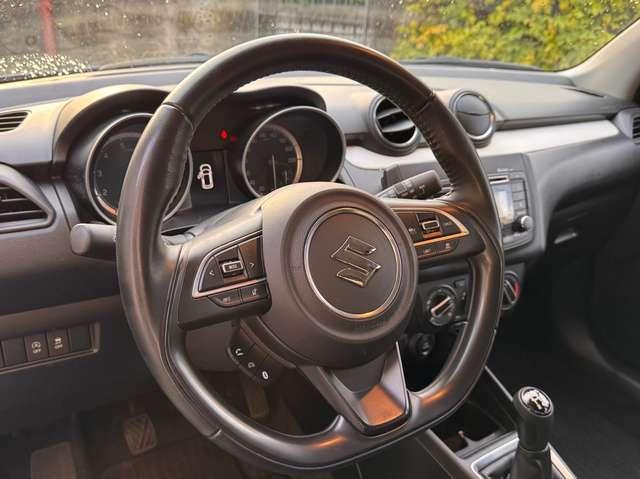 Suzuki Swift 1.2 Hybrid*4 Cilindri*ACC* Fari LED* Bluetooth