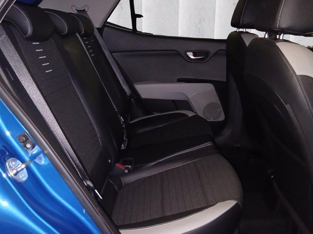 KIA Stonic 1.0 t-gdi mhev Black Edition s/Navi Pack 100cv mt del 2023