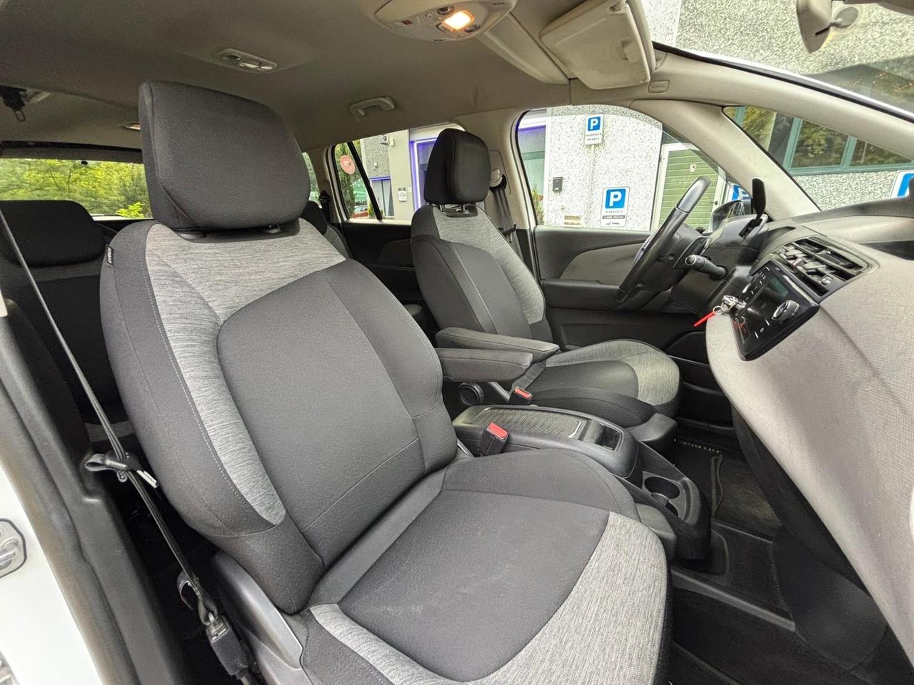 Citroen Grand C4 SpaceTourer BlueHDi 130 S&S EAT8 Shine Pack
