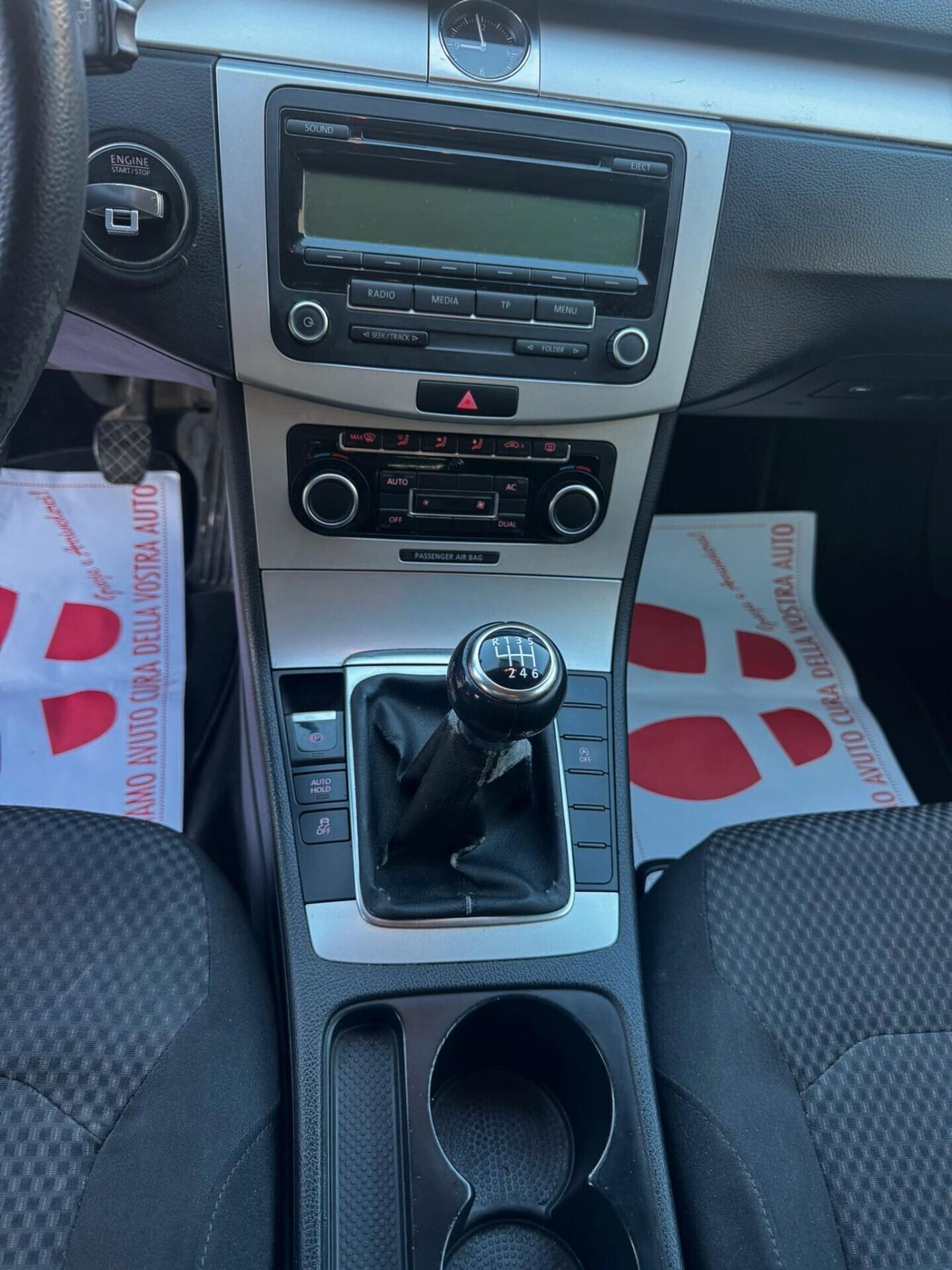 Volkswagen Passat 1.6 TDI Comfortline BlueM. Tech.