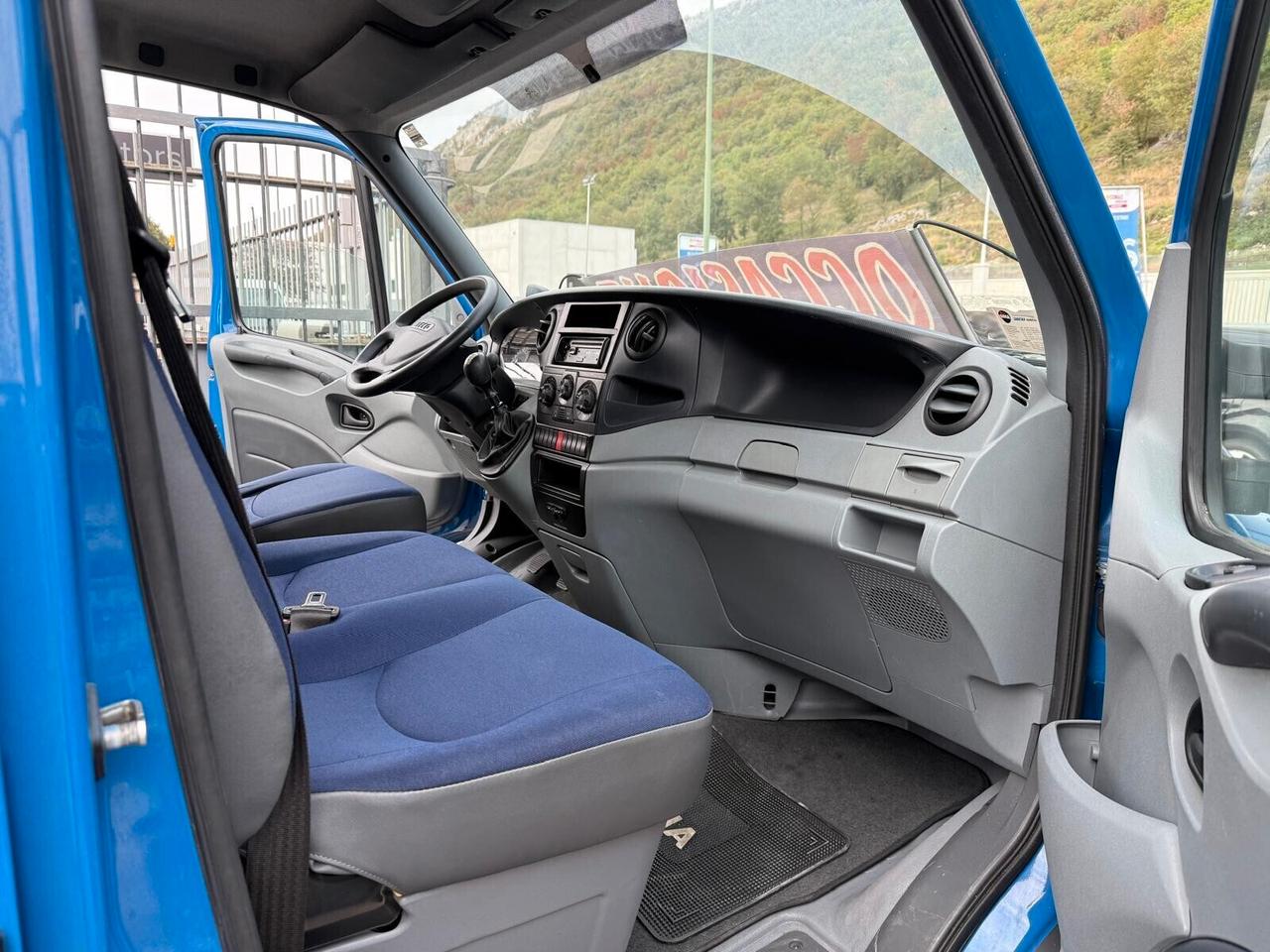Iveco DAILY MINI VAN 29 L 12 COME NUOVO POCHI KM
