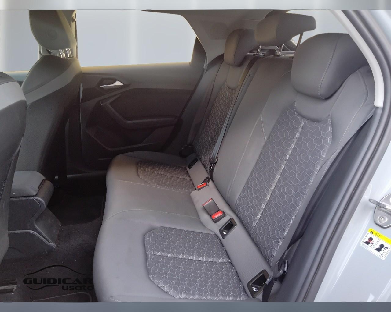 AUDI A1 II 2022 allstreet - A1 allstreet 30 1.0 tfsi Identity Contrast 116cv s tronic