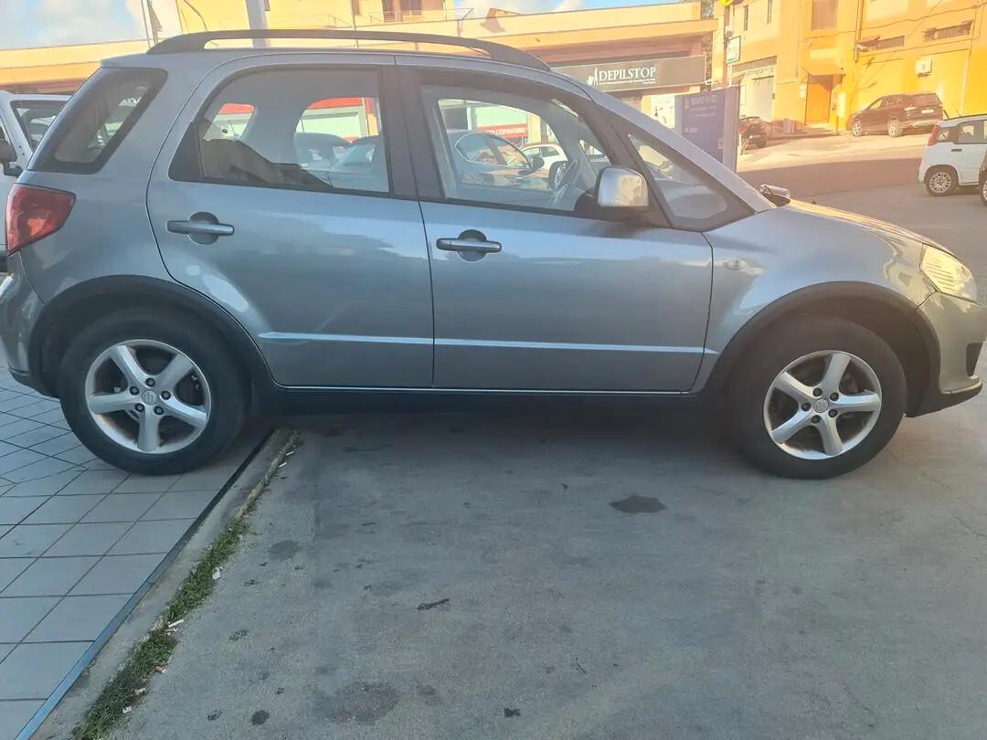 Suzuki SX4 1.9 DDiS 4WD Outdoor Line