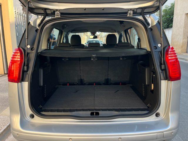 PEUGEOT 5008 2.0 HDi 150CV Business