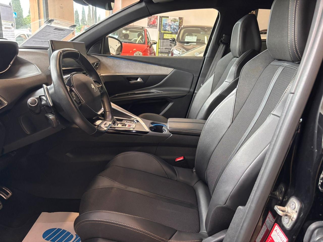 Peugeot 3008 1.2 PureTech Turbo 130 S&S EAT8 GT