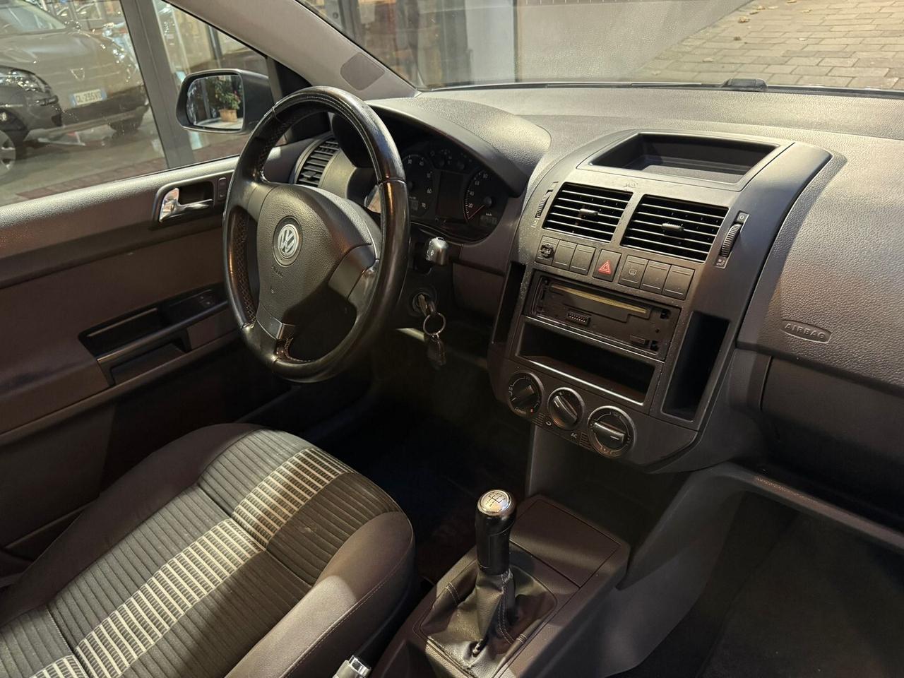 Volkswagen Polo 1.2 60CV GPL ok neop