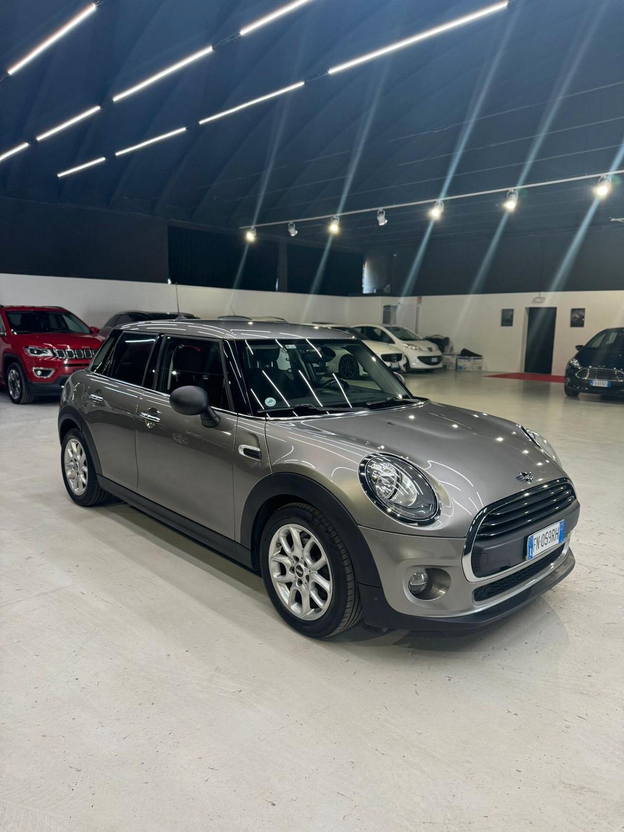 MINI COOPER NEOPATENTATI