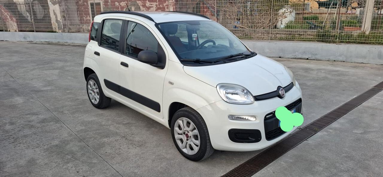 Fiat Panda 0.9 TwinAir Turbo Natural Power Lounge