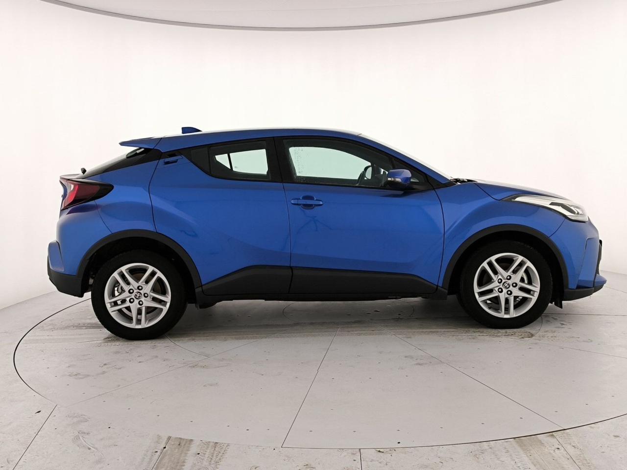 Toyota C-HR 1.8h business e-cvt