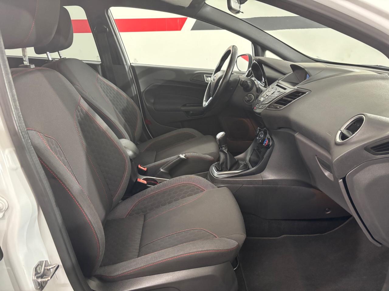 Ford Fiesta 1.0 100CV 5 porte ST-Line