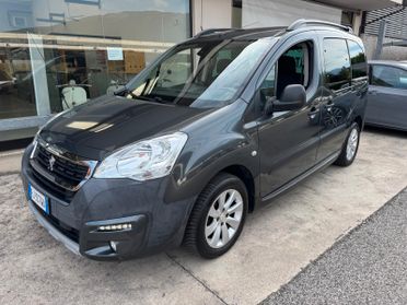 Peugeot Partner Tepee BlueHDi 100 Outdoor