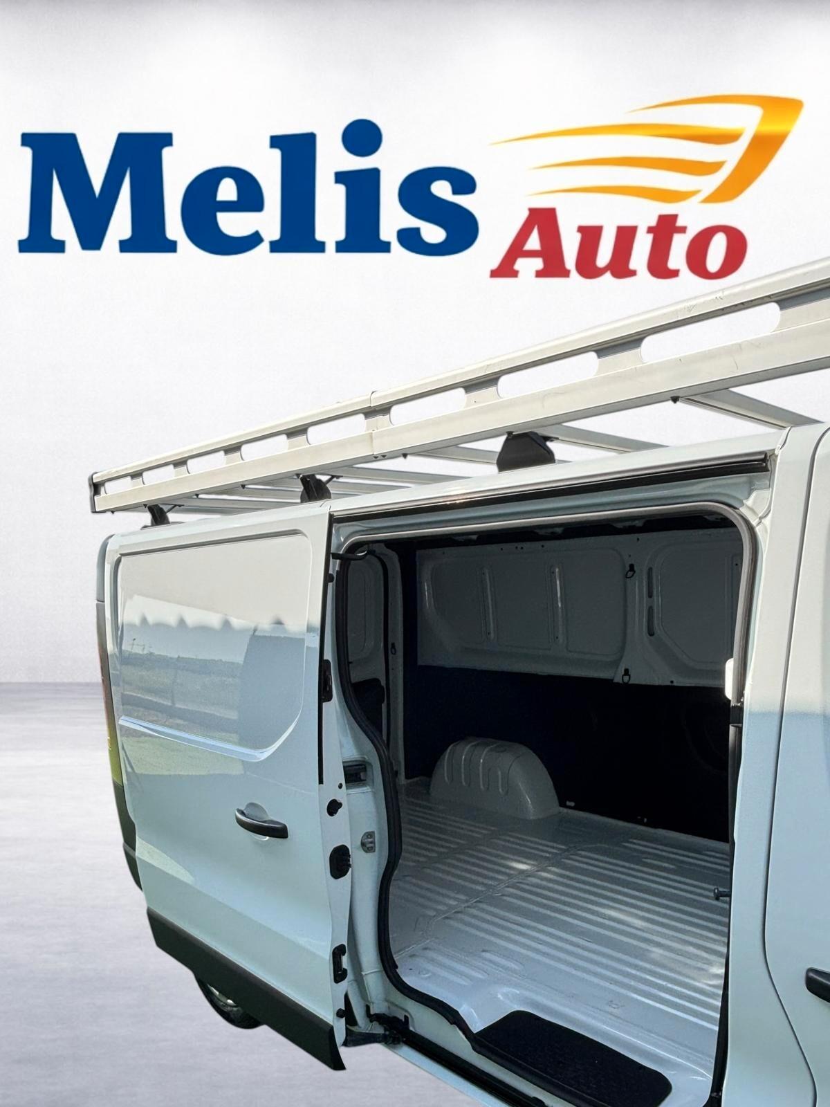 Nissan NV300 FURGONE 3 POSTI IVA ESPOSTA