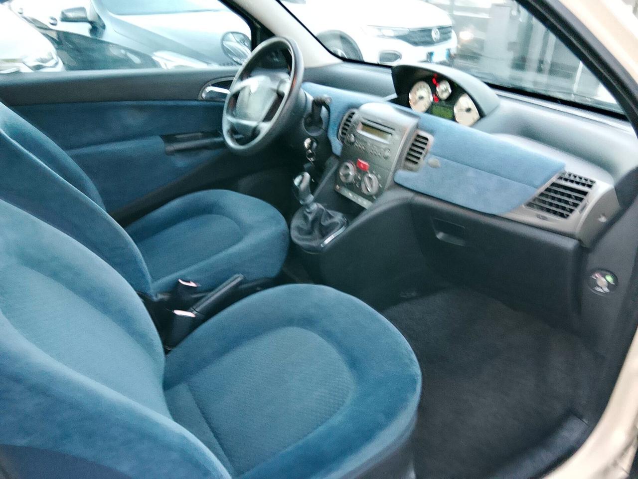Lancia Ypsilon 1.2