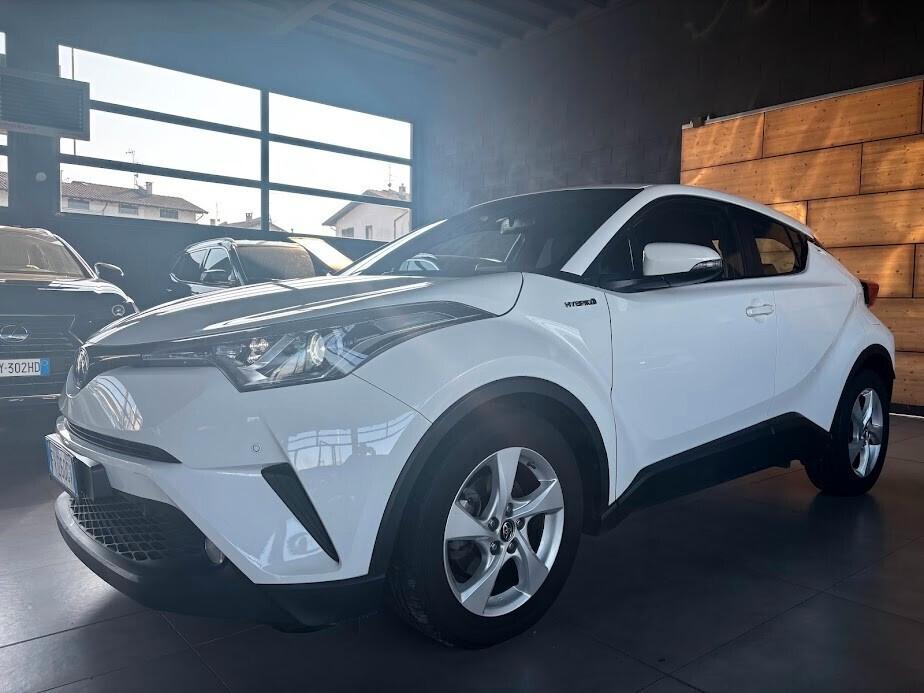 Toyota C-HR 1.8 Hybrid E-CVT Business + IVA