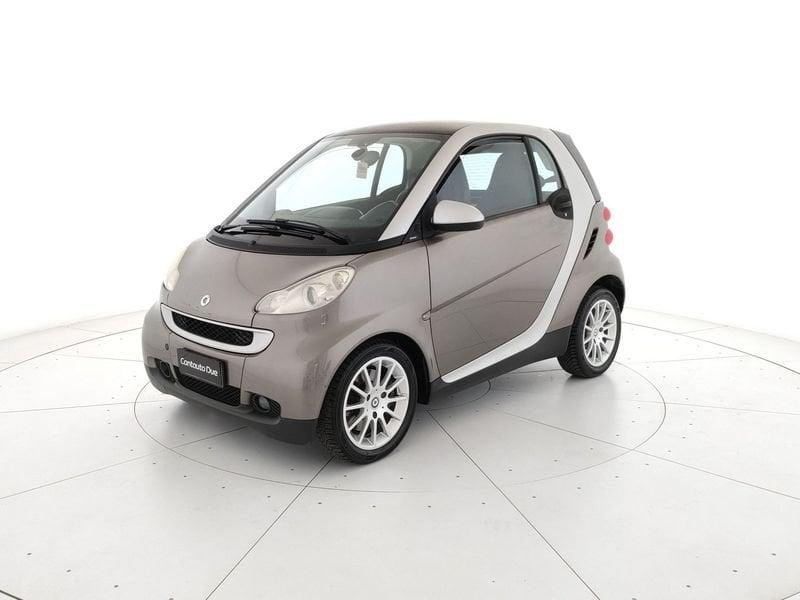 smart fortwo fortwo 1000 52 kW MHD coupé passion