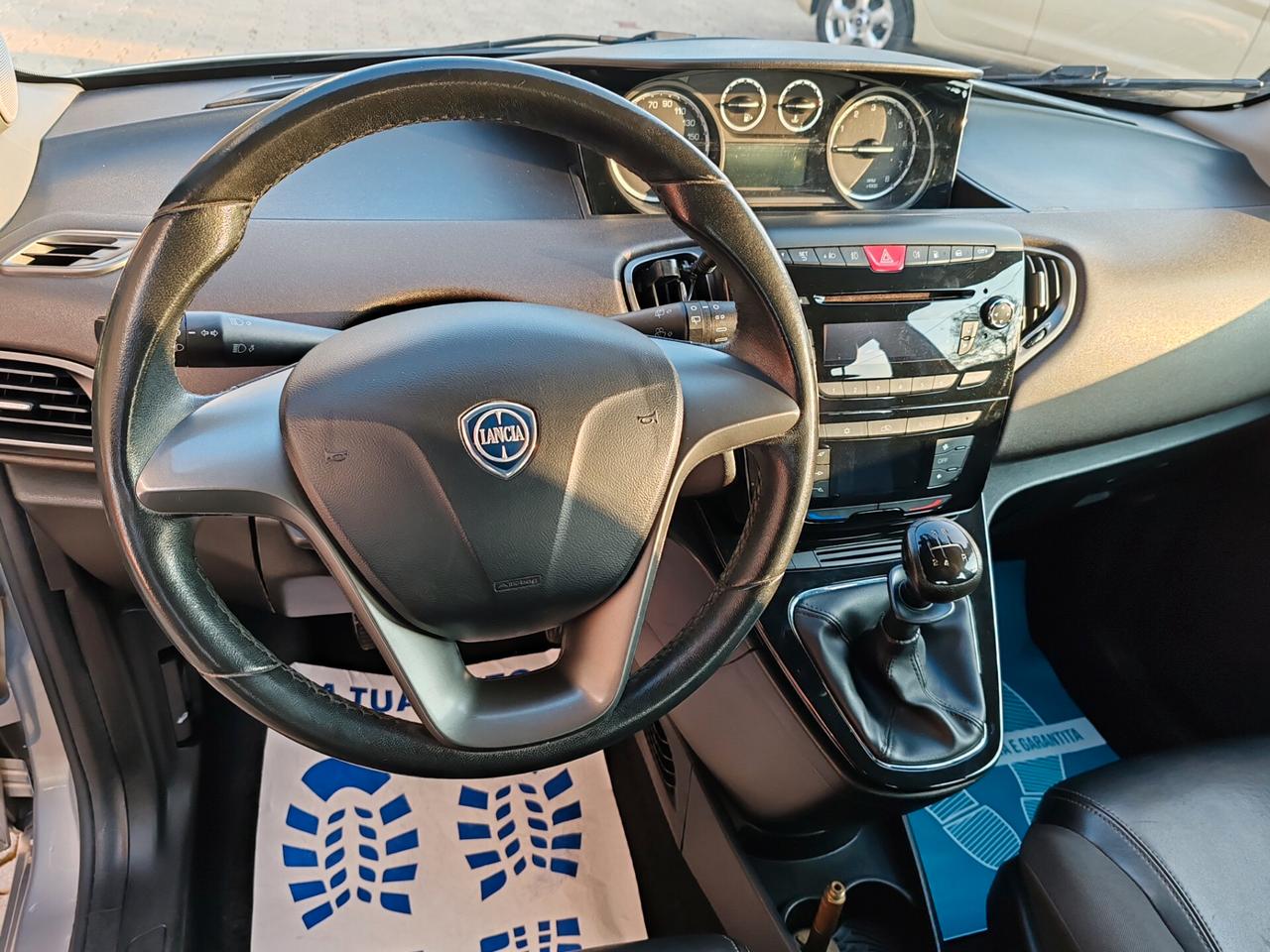 Lancia Ypsilon 1.2 BENZINA GPL
