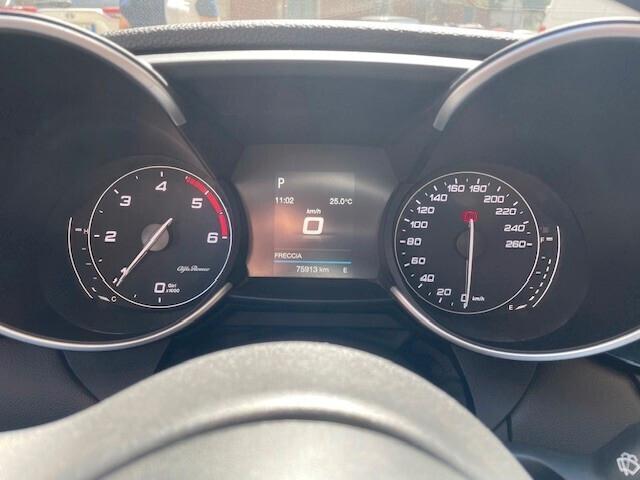Alfa Romeo Giulia 2.2 Turbodiesel 160 CV AT8 Business