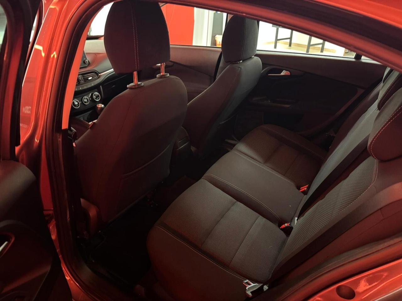 Fiat Tipo 1.3 Mjt S&S 5 porte Easy