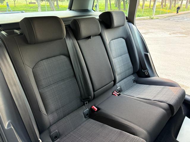 VOLKSWAGEN Passat Variant 2.0 TDI 150 CV EVO DSG Business