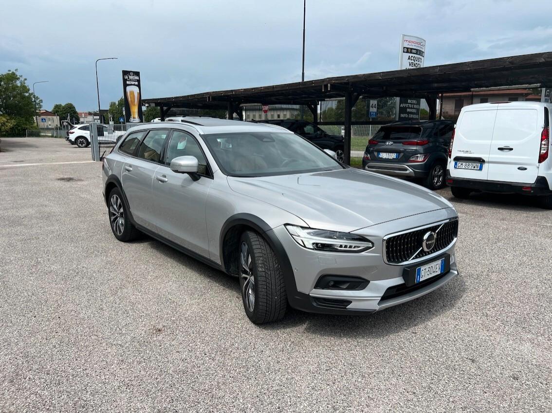 Volvo V90 Cross Country 2.0 b4 Business Pro awd TETTO IVA ESPOSTA 12/2022